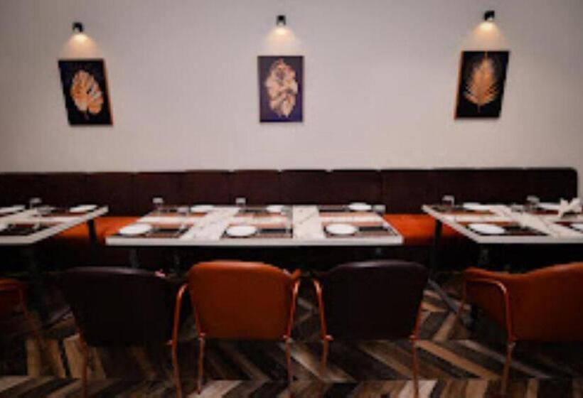 The Imperial Hotel And Convention Centre Kanpur