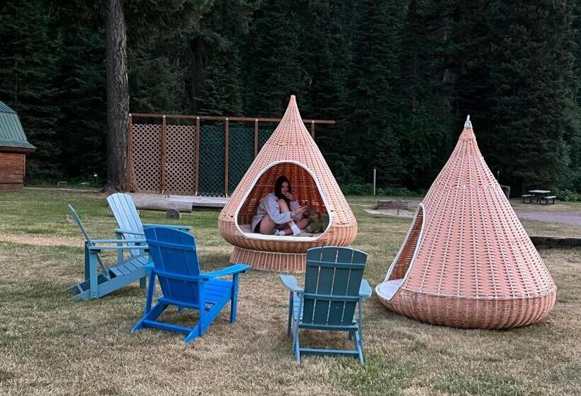 Triple G’s Resort   Geodome 4