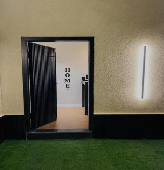 أجنحة لافينا الخاصة