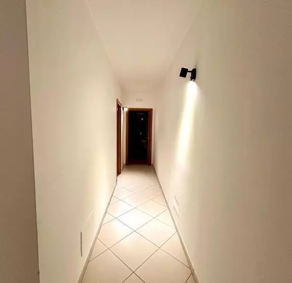 تختخواب و صبحانه Black Diamond Home