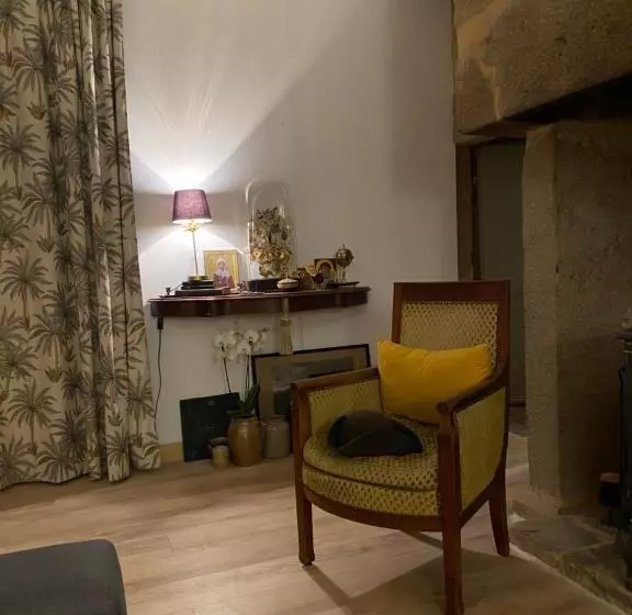 Aamiaismajoitus (B&B) Le K Rouge