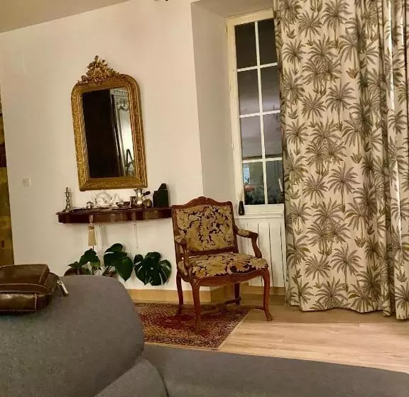 Aamiaismajoitus (B&B) Le K Rouge