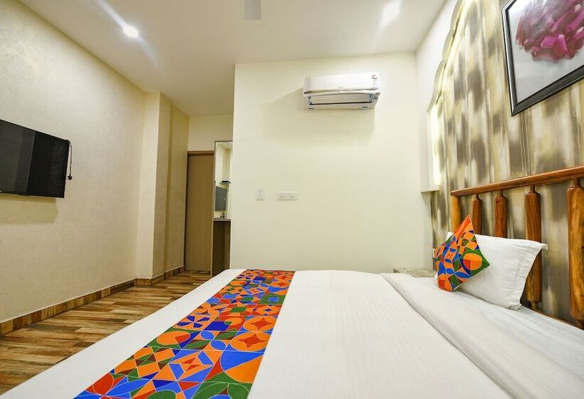 Fabhotel Nirvana Grand By Io