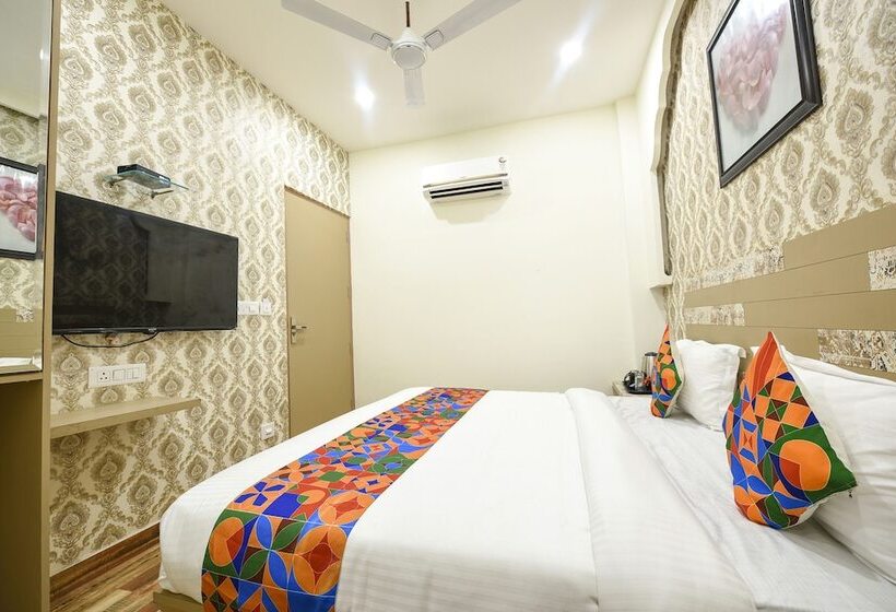 Fabhotel Nirvana Grand By Io