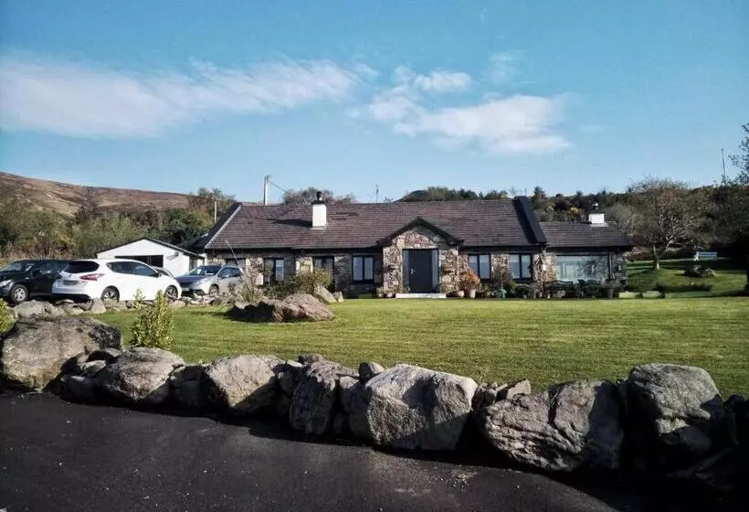 Great Lawn B&b  16km From Town Centre