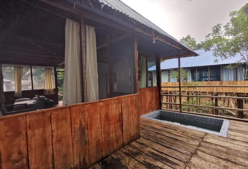 ホテル Amazing Lodge Perú