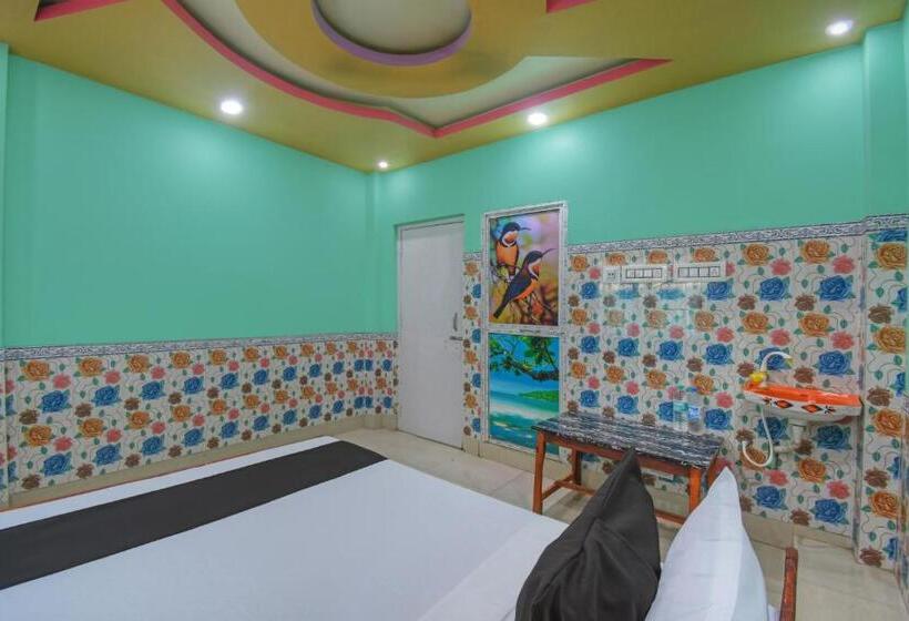 Hotel Oyo Yuvraj Lodge And