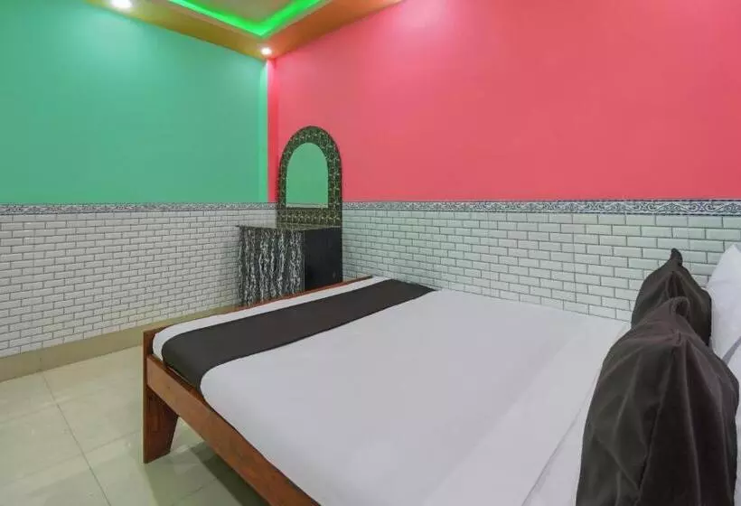 ホテル Oyo Yuvraj Lodge And