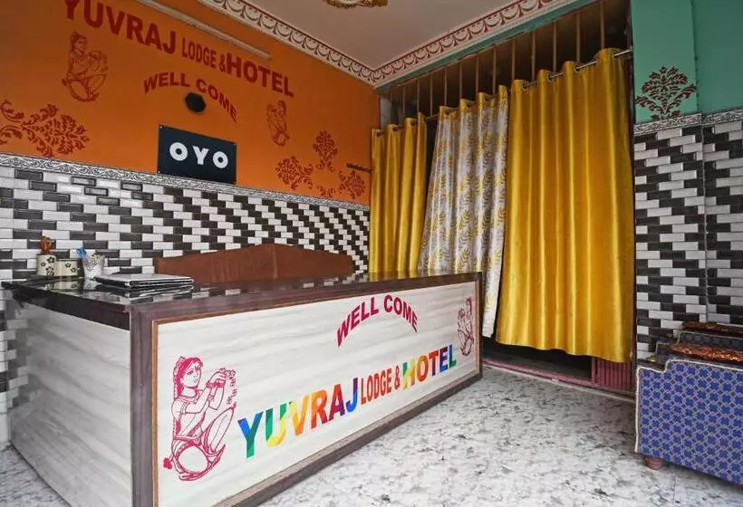 ホテル Oyo Yuvraj Lodge And