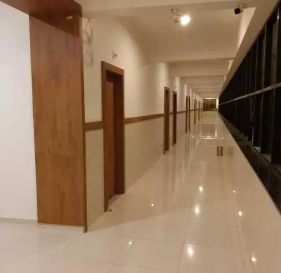 Hotelli The Grand Dharti