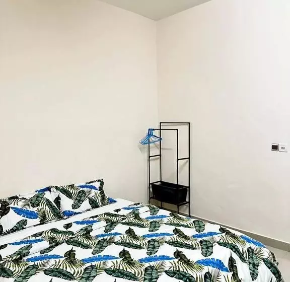 ペンション Your Private Room In Cotonou Guesthouse