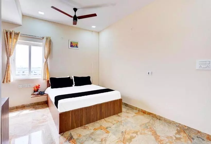 Majatalo Super Hotel O Sriperambadhur Formerly Radha Residency