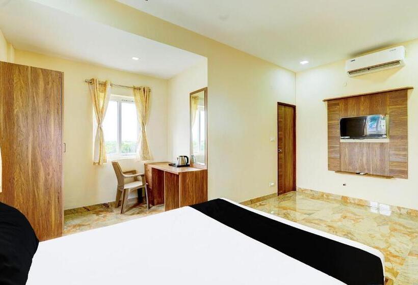 ペンション Super Hotel O Sriperambadhur Formerly Radha Residency