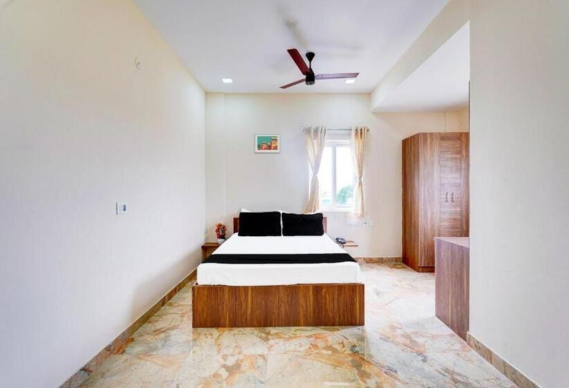 ペンション Super Hotel O Sriperambadhur Formerly Radha Residency