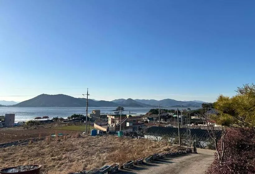 پانسیون Sunset Hanok Stay