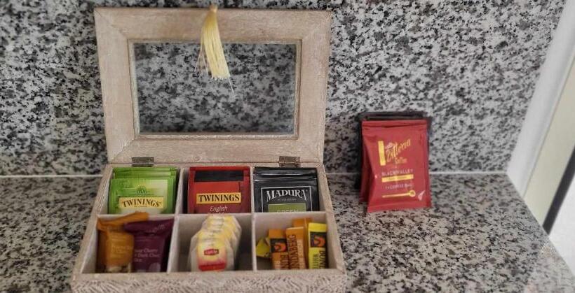 Ribbonwood Bed & Breakfast, Emu Park Qld