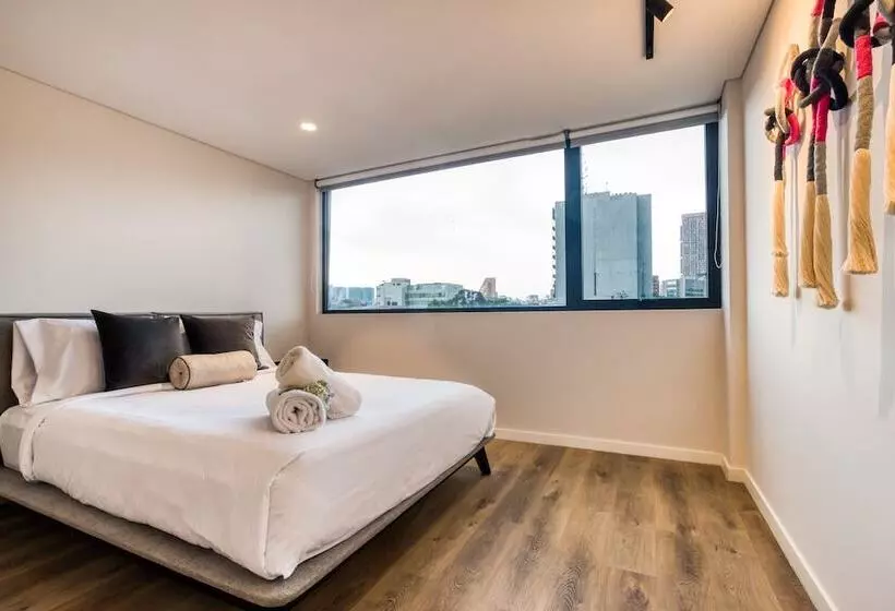Uliv Family Apartments Polanco