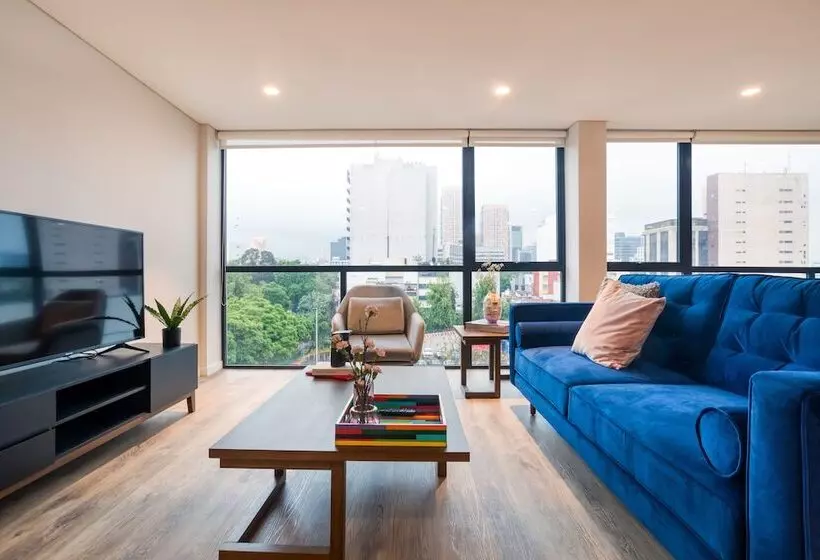 Uliv Family Apartments Polanco