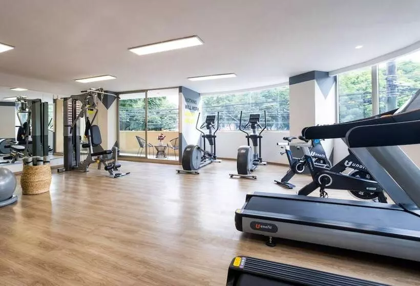 Uliv Family Apartments Polanco