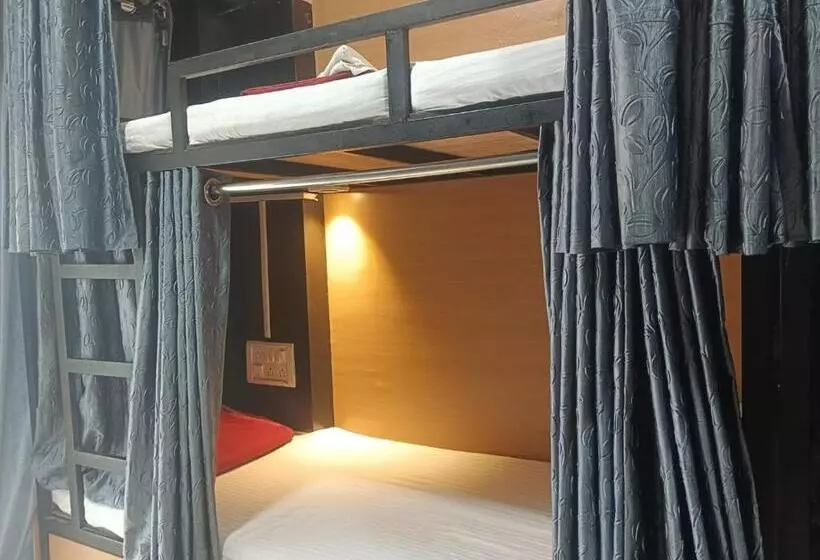 ユースホステル My Dormitory