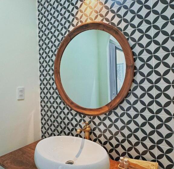 تختخواب و صبحانه Barland Villa