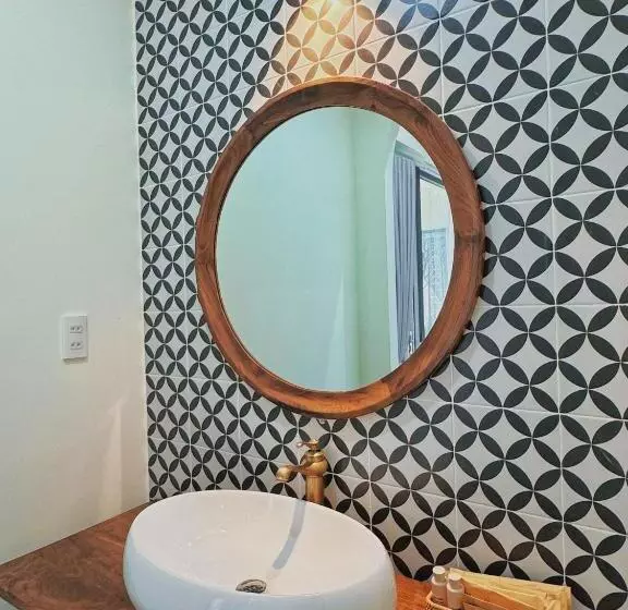 تختخواب و صبحانه Barland Villa