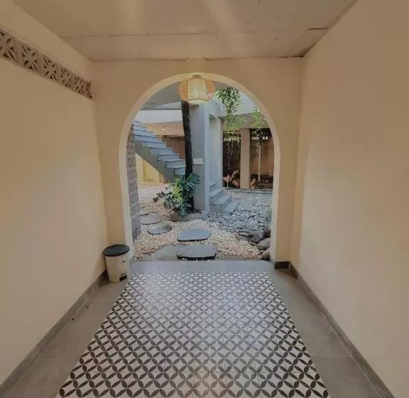 تختخواب و صبحانه Barland Villa