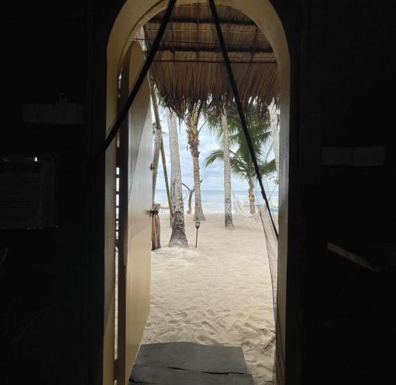 Bed and Breakfast Voodoo House