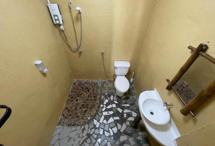 Bed and Breakfast Voodoo House