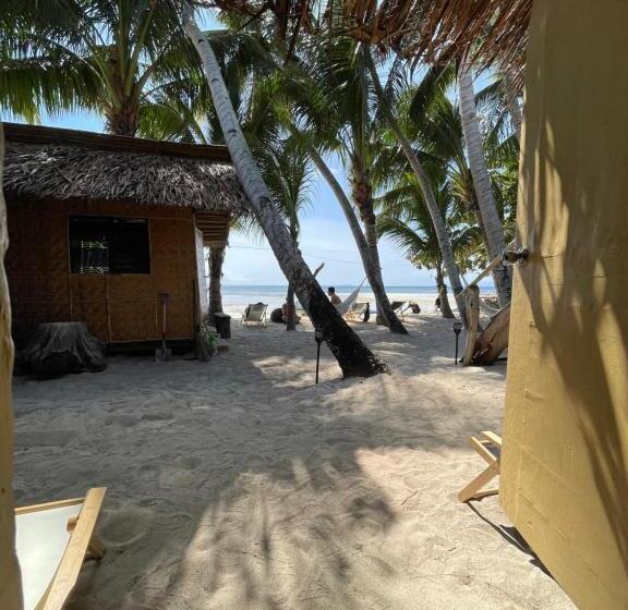 Bed and Breakfast Voodoo House