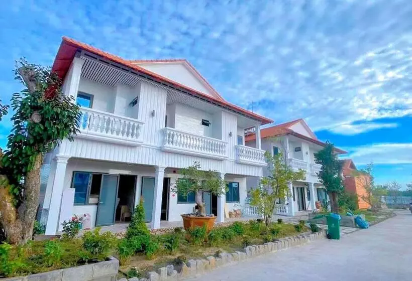 هتل Khu Nghỉ Dưỡng Tommy Hồ Tràm
