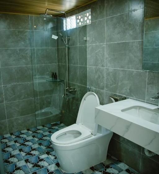 هتل Khu Nghỉ Dưỡng Tommy Hồ Tràm