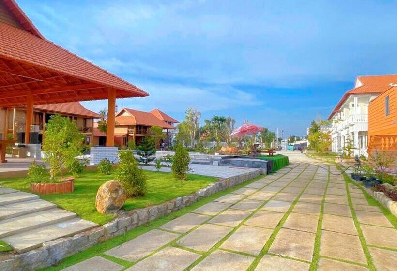 هتل Khu Nghỉ Dưỡng Tommy Hồ Tràm