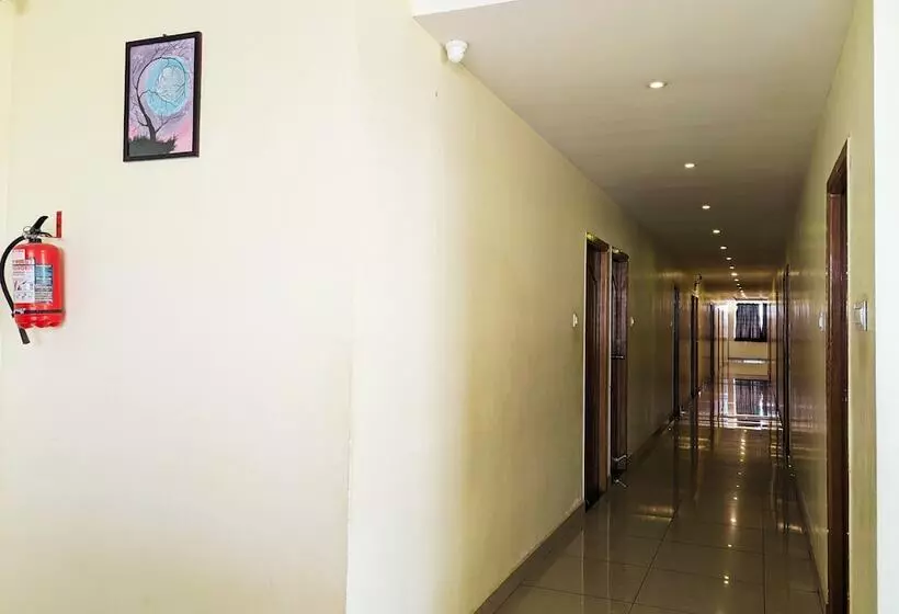 Hotelli Prakash Residency With Ev Station