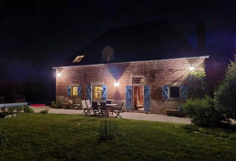 ペンション Chambres Hôtes Avec Piscine