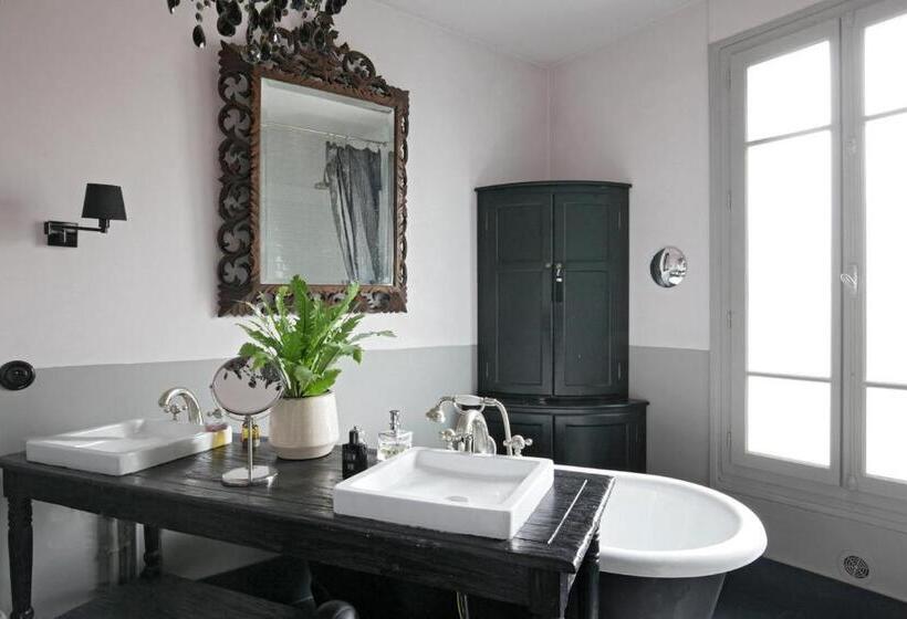 پانسیون Maison De Charme Avec Piscine Proche De Sites Olympiques