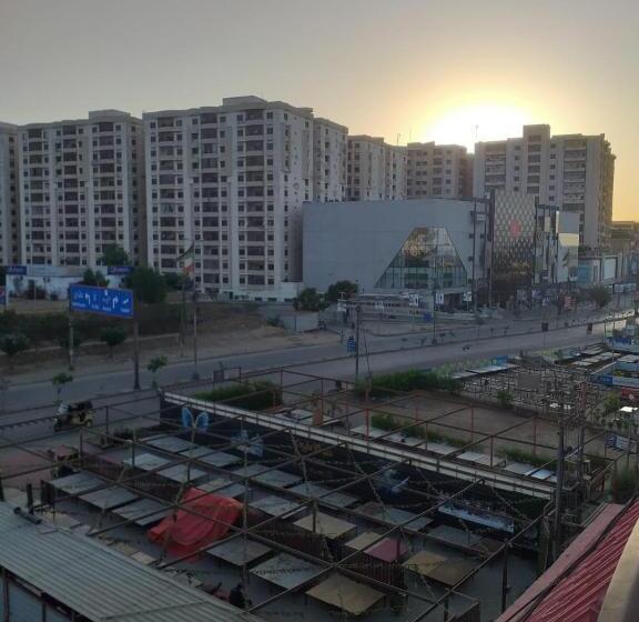 پانسیون Second Home Guest House Near Agha Khan Hospital , Airport, Ghulshan E Jamal Karachi