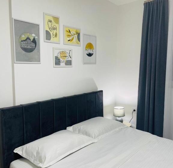 پانسیون Pristinanest