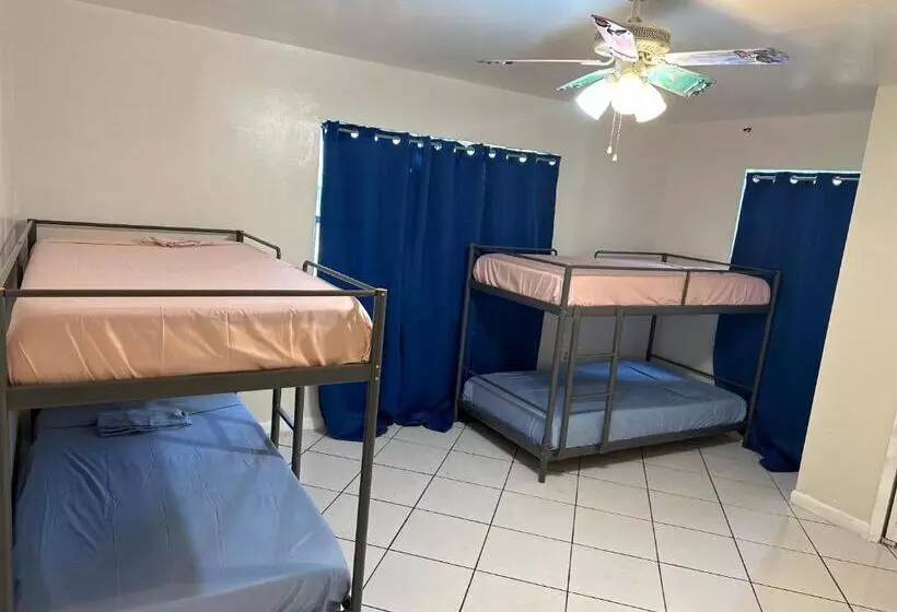 هاستل Hospedaje North Miami