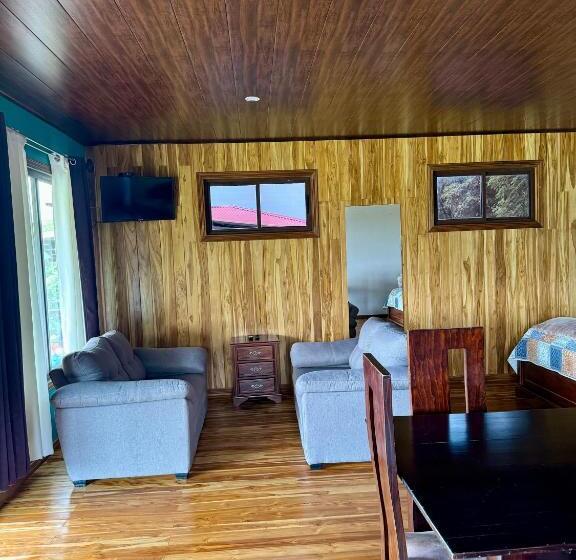 مبيت وإفطار Almore