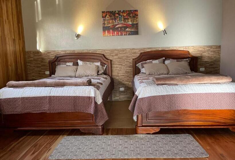 مبيت وإفطار Almore