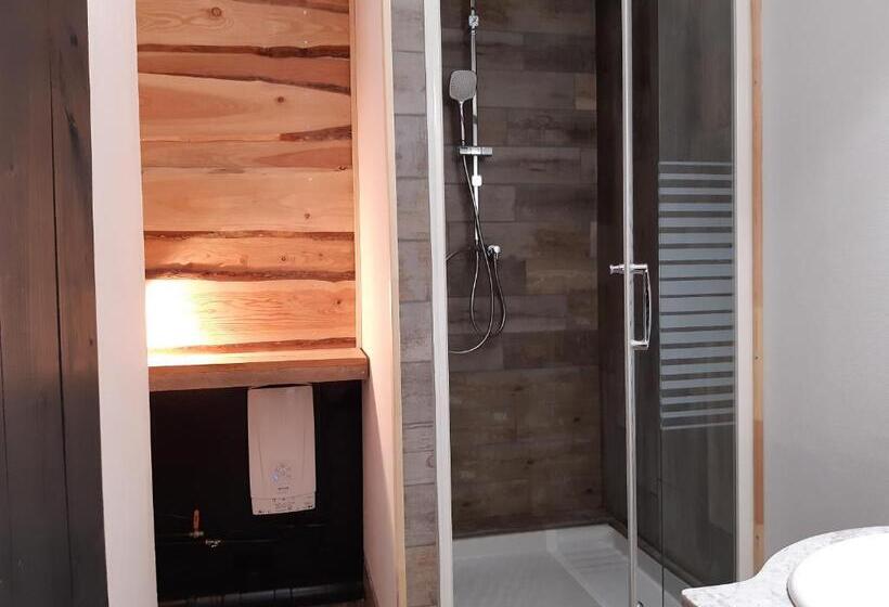 مبيت وإفطار Manoir Saint Pardoux 63680