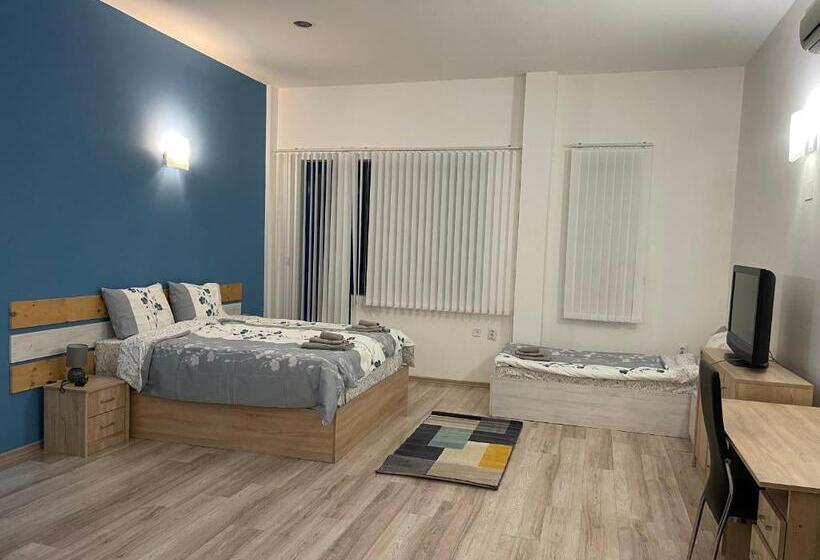 Hotel южен полъх Italian Style