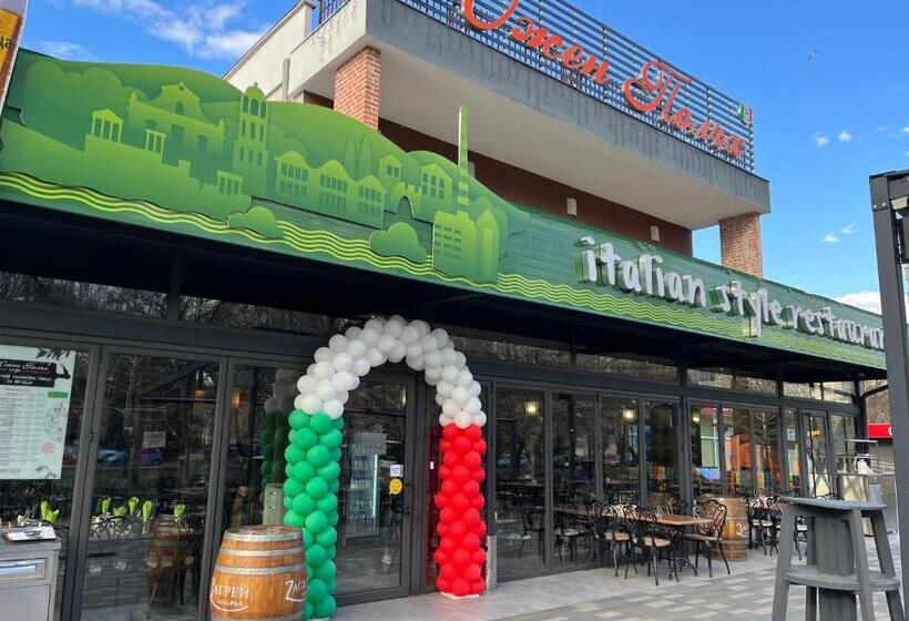 Hotel южен полъх Italian Style