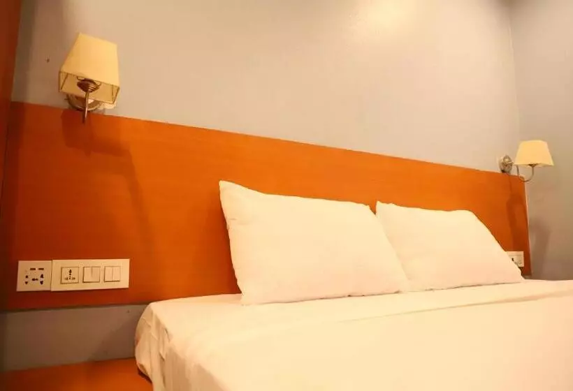 Hotel Flora