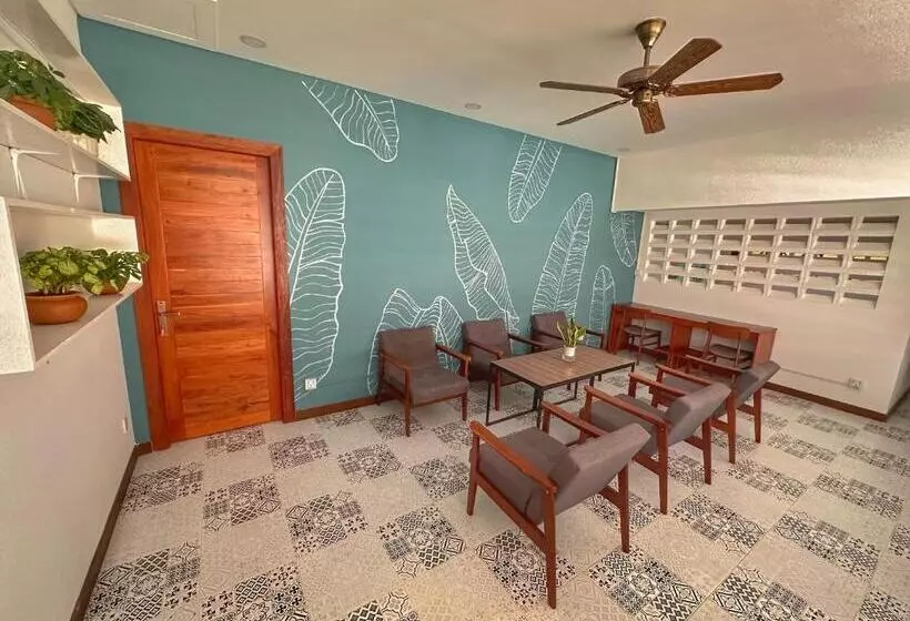 ホテル Hostel By Monsoon Riverside