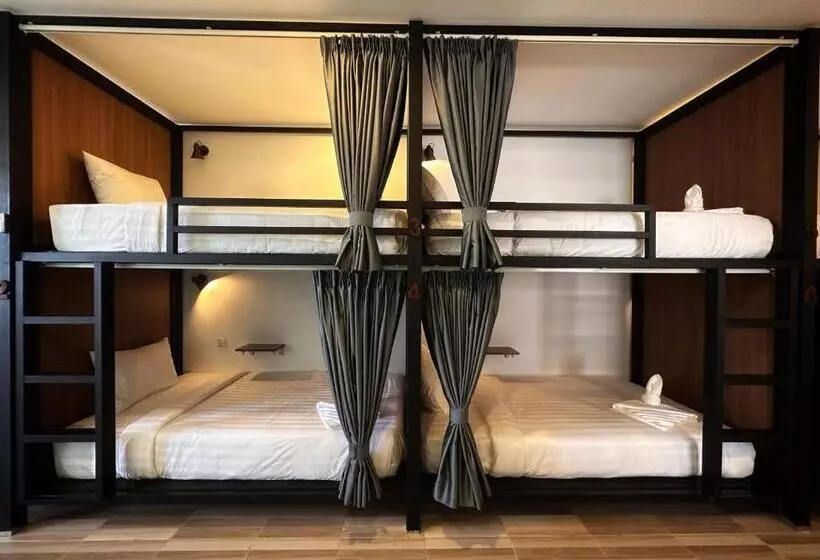 ホテル Hostel By Monsoon Riverside