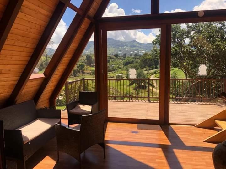 בית מלון כפרי Muelle De María ángel