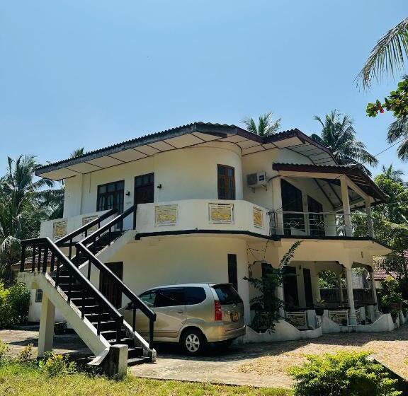 호텔 White House Villa