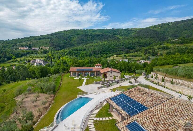 L Oro Di Pizzon Exklusive Holiday Apartments Lake Garda